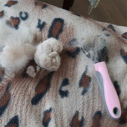 Professional Pet Deshedding Tool – Say Goodbye to Loose Hair & Tangles